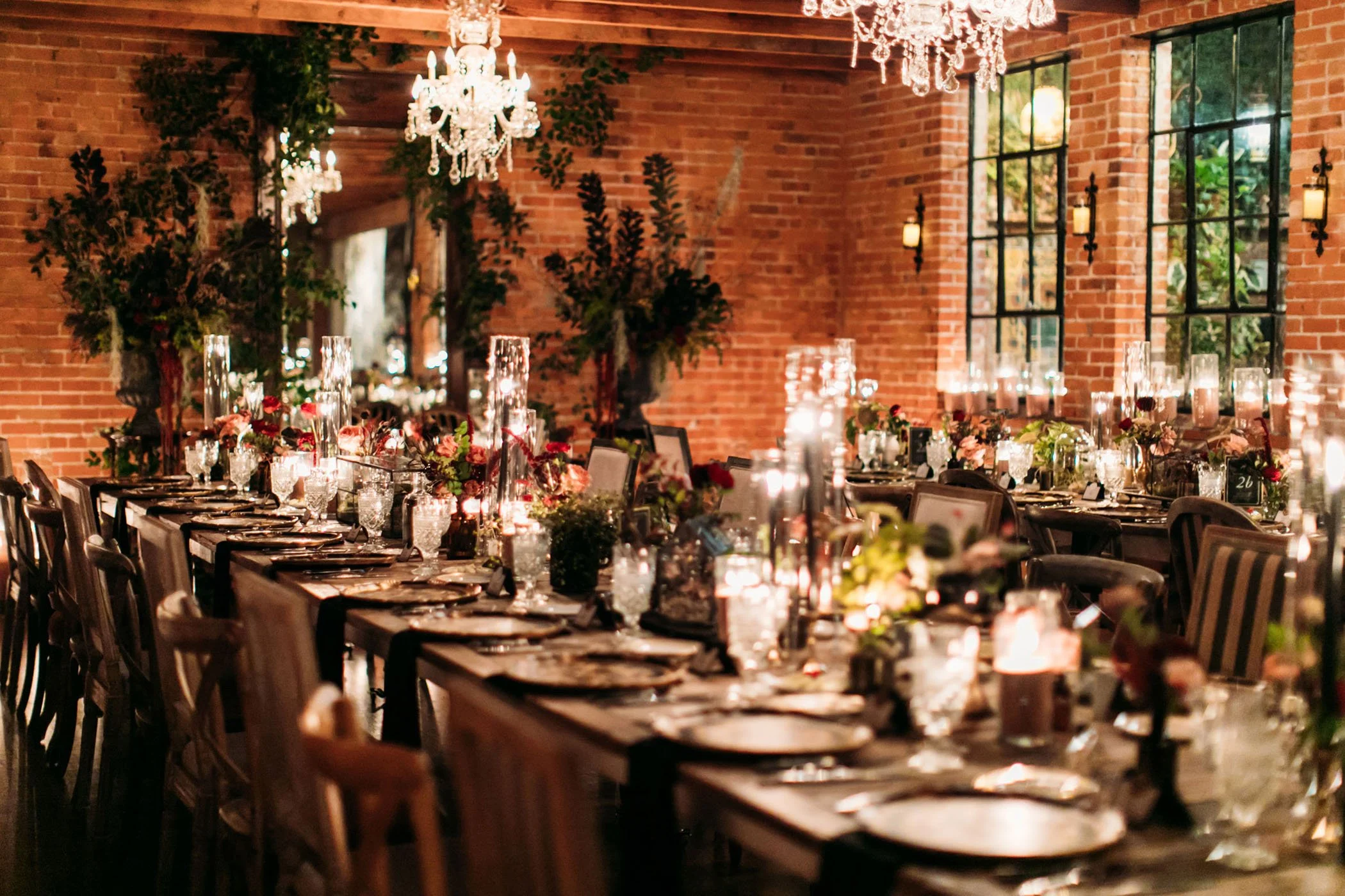 Candlelit reception florals at Carondelet House